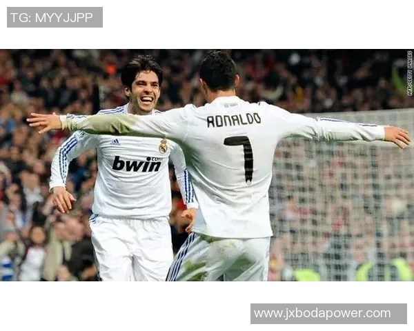 曾经德国足球明星的辉煌岁月与传奇故事回顾