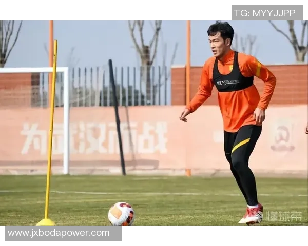 武汉足球队在全运会积分榜上以80分稳居第一名引发关注